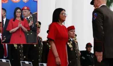 Venezuela Geçici Devlet Başkanı Rodriguez, ‘Başkomutan’ ilan edildi