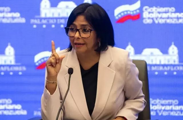 Venezuela’nın geçici yeni başkanı Rodriguez göreve başladı