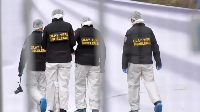 6 çocuk babası yaşlı adam başından vurulmuş halde ölü bulundu