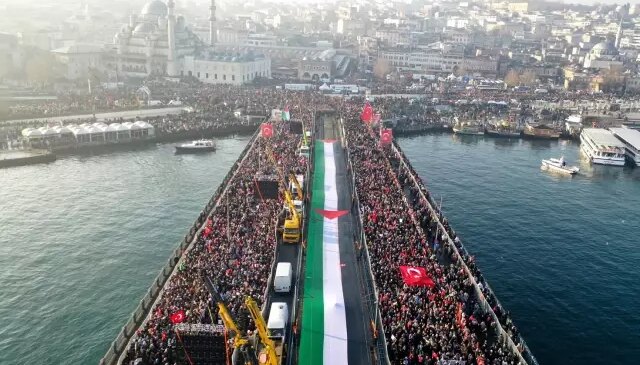 Yeni yılın ilk sabahında İstanbul’da büyük Gazze buluşması