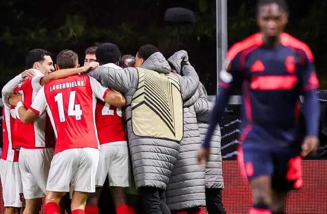 Yıllarca unutulmayacak maç! 1 dakika içerisinde önce penaltı kaçırdılar, sonra kendi kalelerine attılar