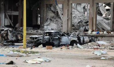 YPG, kendi silah deposunu patlattı