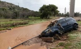 Yunanistan’da sel: 2 ölü