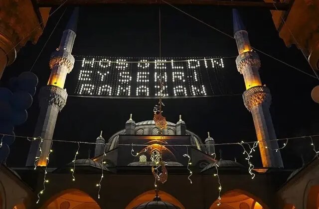 11 ayın sultanı Ramazan başlıyor! İşte il il sahur ve iftar saatleri