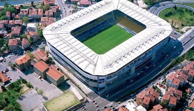 3 aday var! Fenerbahçe’de transfer için son gün çılgınlığı