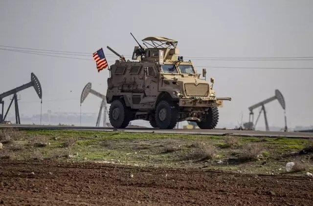 ABD çekildi, Suriye hükümeti Tenef Üssü’nü devraldı