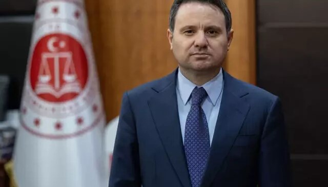 Bakan Gürlek’ten “İBB duruşmaları TRT’den yayınlansın” çağrılarına yanıt