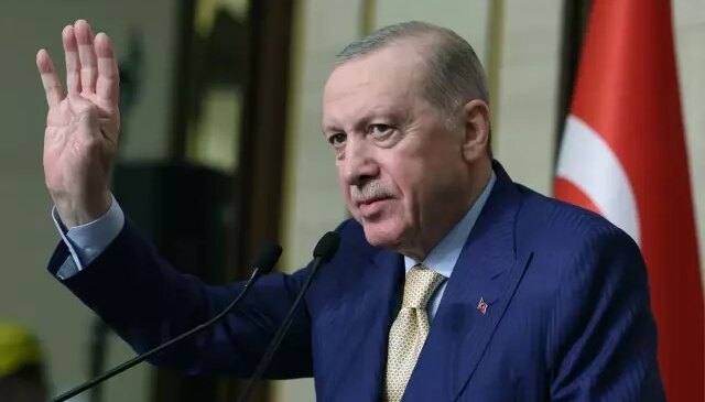 AK Parti’den Cumhurbaşkanı Erdoğan’a doğumgünü sürprizi