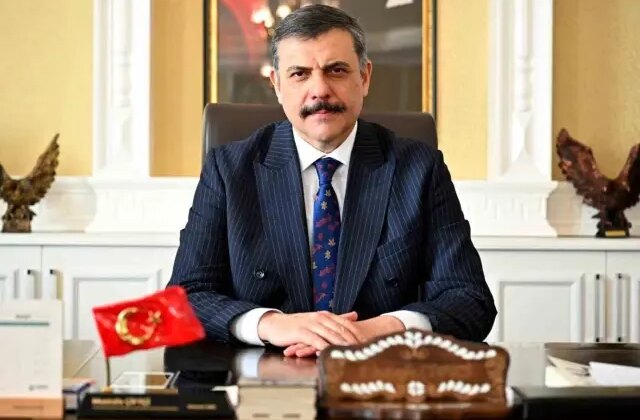 AK Partili Tayyar: İlk kez bir hafız bakanımız oldu