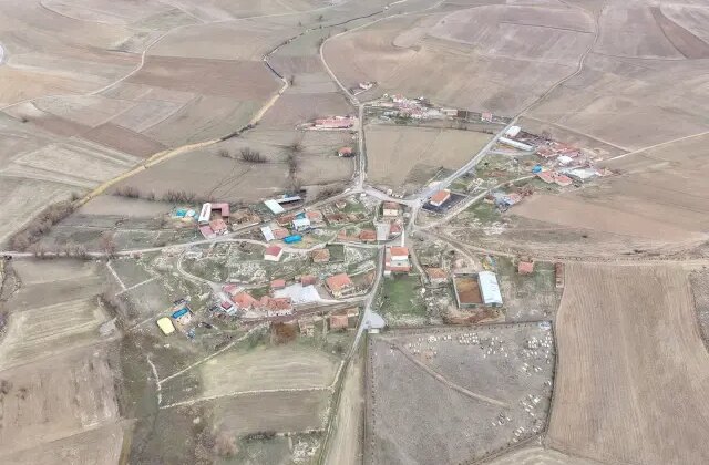 Akın Gürlek’in Adalet Bakanlığı görevine getirilmesi, köyünde sevinçle karşılandı