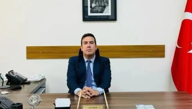 Akın Gürlek’in koltuğuna oturan Can Tuncay’ın makam odasında dikkat çeken detay