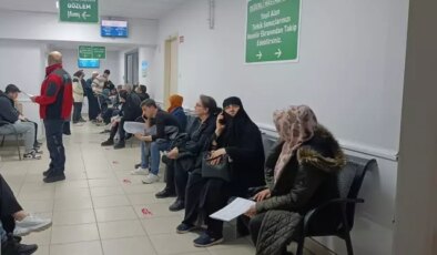 Amasya’da yemeğin ardından rahatsızlanan 22 kişi hastaneye kaldırıldı