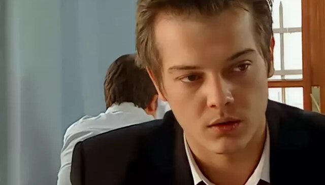 Arda Kural sevgilisiyle paylaştığı fotoğrafta son haliyle dikkat çekti