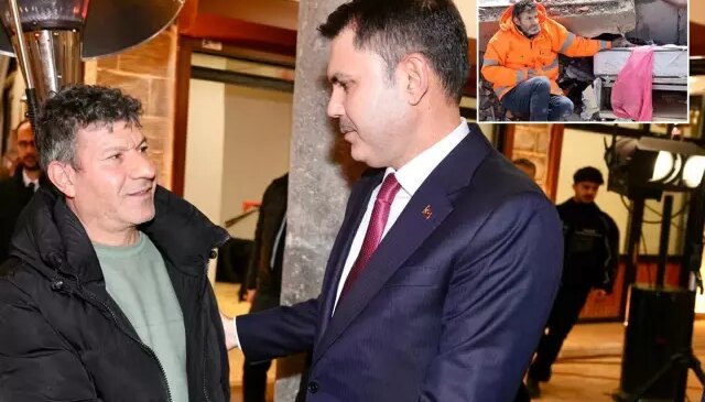 Depremin yıl dönümünde duygulandıran buluşma! Bakan Kurum ile acılı baba bir araya geldi