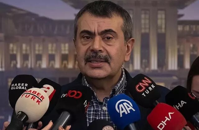 Bakan Tekin Ramazan genelgesine karşı hakaret içerikli söylemler için düğmeye bastı