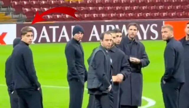 Bakışlara dikkat! Galatasaray maçı öncesi Kenan’ı şaşkına çeviren olay