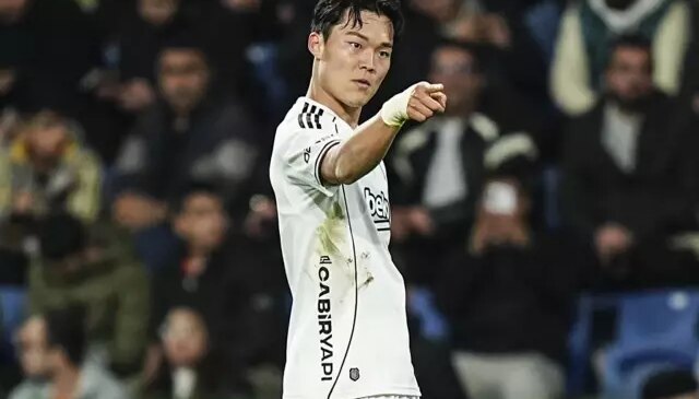 Beşiktaş’ın golcüsü Hyeon-Gyu Oh 2’de 2 yaptı