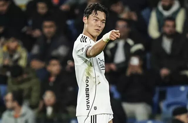 Beşiktaş’ın golcüsü Hyeon-Gyu Oh 2’de 2 yaptı