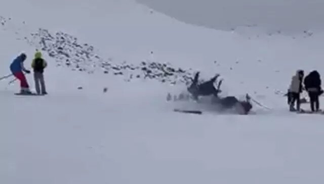 Bingöl’de kayak merkezinde feci kaza: 6 yaralı