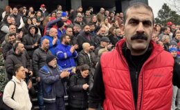 Buca Belediyesi işçileri ödenmeyen ücretleri nedeniyle iş bıraktı