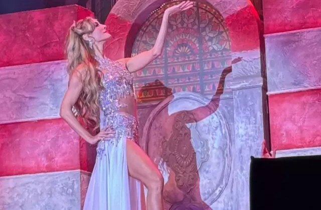 Çağla Şikel, 7 Kocalı Hürmüz müzikalinde kıvrak danslarıyla alkış topladı