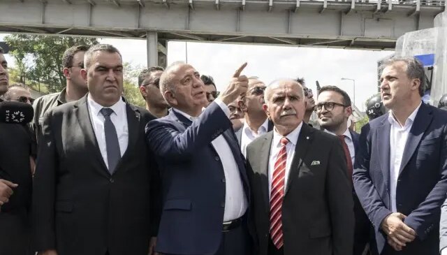 CHP İstanbul İl Kongresi’nin iptali davası ertelendi