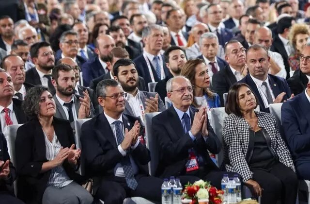 CHP kurultay davası ertelendi! Mahkemeden “İBB dosyasıyla birleşsin” talebi