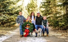 Çocuklar için yas kitabı yazan kadın, eşini öldürmekle yargılanıyor