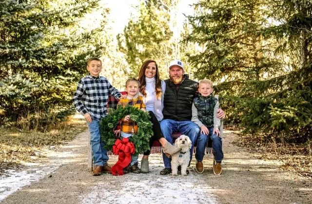 Çocuklar için yas kitabı yazan kadın, eşini öldürmekle yargılanıyor