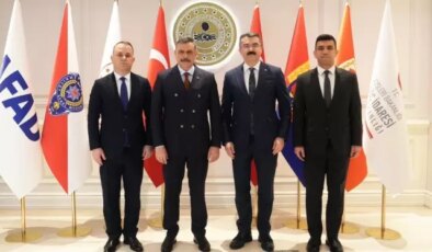 Devletin önemli isimlerinden Bakan Çiftçi’ye tebrik ziyareti