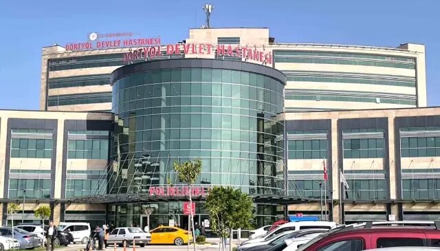 Doktordan habersiz adına bin 327 reçete yazan ‘sahte reçete’ çetesi çökertildi