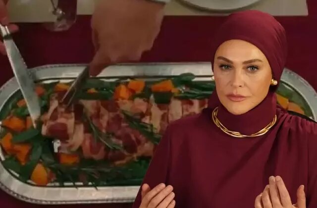 Domuz eti sahnesi pahalıya patladı! Darbe üstüne darbe