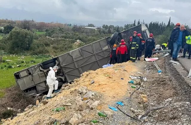 Düğünden dönenleri taşıyan otobüs uçuruma yuvarlandı! 13 ölü, 34 yaralı