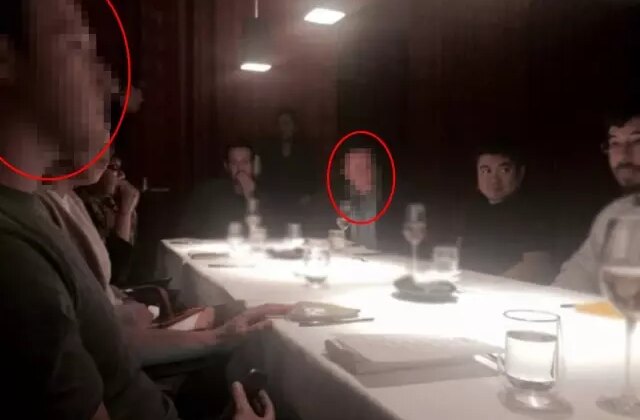 Dünya bu fotoğrafı konuşuyor! 2 ünlü isim fena ifşa oldu