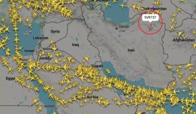 Dünyanın konuştuğu görüntü! Radarlar bu uçağı takip etti