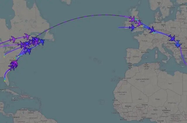 Dünyayı tedirgin eden görüntü! Akın akın gidiyorlar