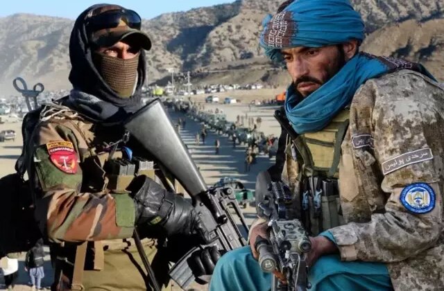 Dünyayı tedirgin eden savaşta Afganistan’dan Pakistan’a zeytin dalı