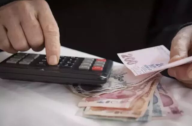 Maaş hesabı sil baştan! Emekliler için yeni zam sistemi geliyor