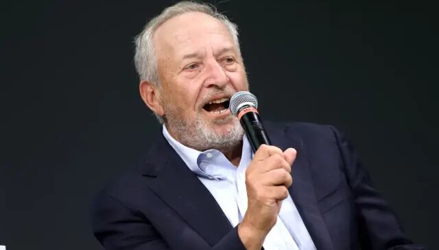 Epstein bağlantıları ABD’nin eski Hazine Bakanına pahalıya patladı, öğretim üyeliği de bitti