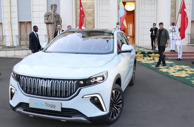 Erdoğan’dan Etiyopya Başbakanı’na sürpriz hediye