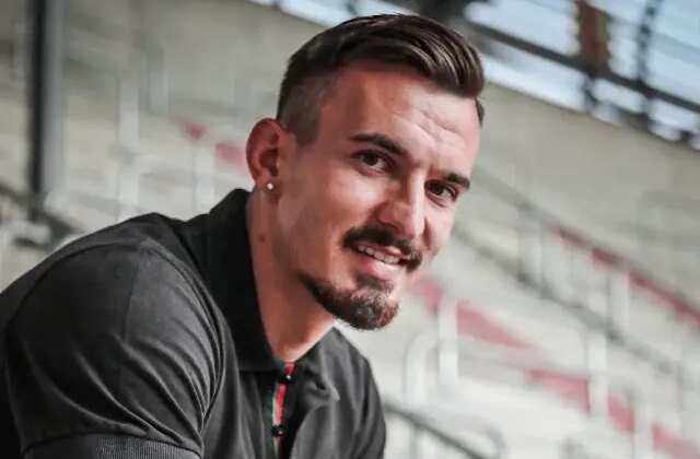 Eski Fenerbahçeli Mergim Berisha’nın yeni takımı şaşırttı