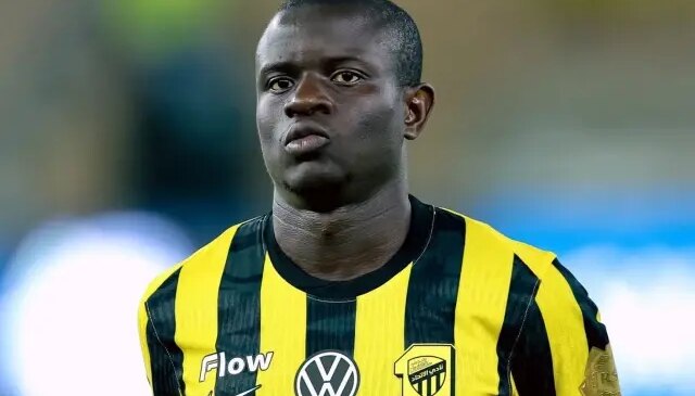 Fenerbahçe’de oynamak isteyen N’Golo Kante’den flaş hareket