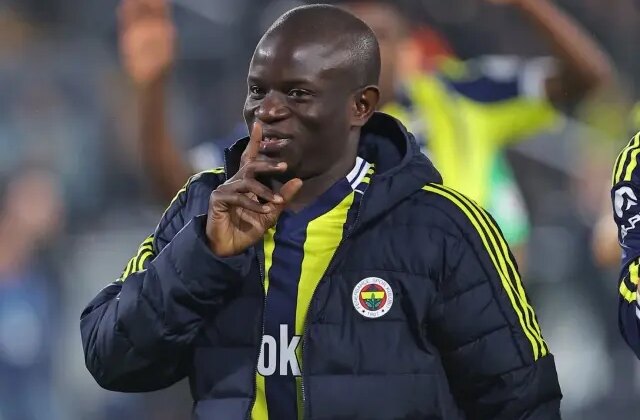 Fenerbahçe taraftarını endişelendiren Kante gelişmesi