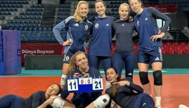 Fenerbahçeli kadın voleybolcuların Kante çılgınlığı