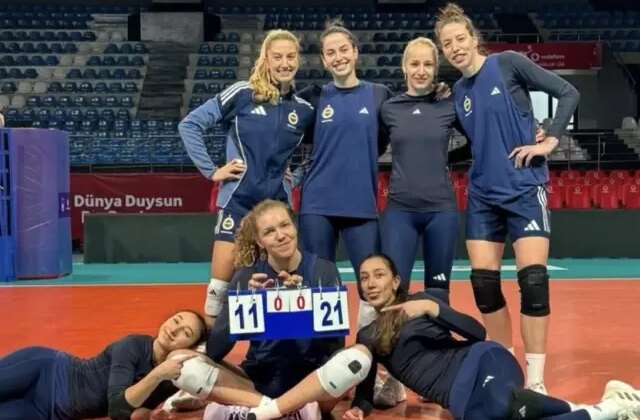Fenerbahçeli kadın voleybolcuların Kante çılgınlığı