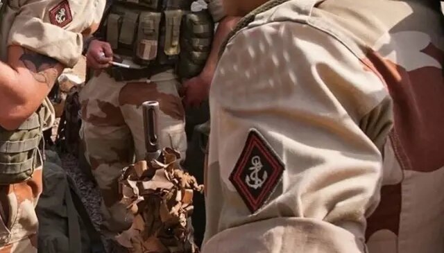 Fransa’da kışlada alkol alan askerlerin oyunu kanlı bitti