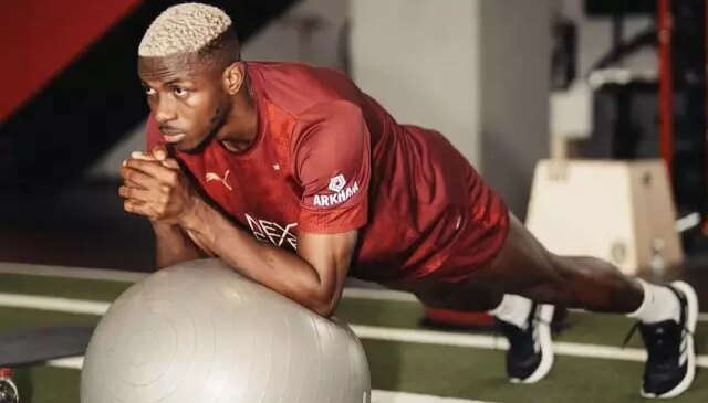 Galatasaray’a Osimhen’den müjde