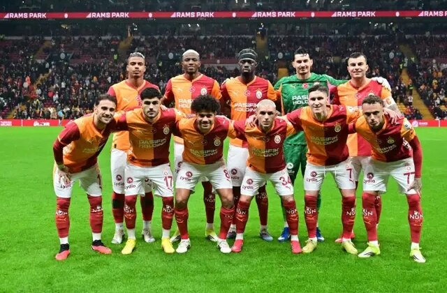 Galatasaray’a yıldız isminden kötü haber
