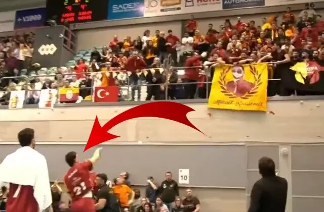 Galatasaray’ın yıldızı kendi taraftarına şişe fırlattı
