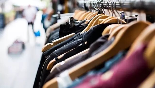 Giyim devi 11 şubesini kapatma kararı aldı